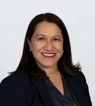 Dr. Claudia Octaviano